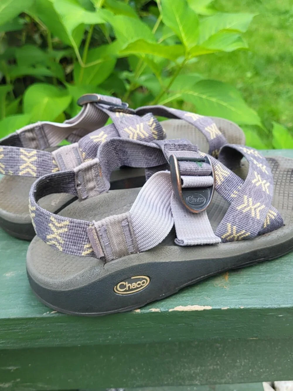 Chaco Cloud Sandals for Men Aztec design Size 8